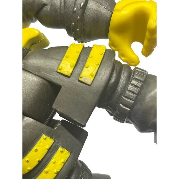 Rescue Heroes Action Figure Fireman Toy - Picture 4 of 5